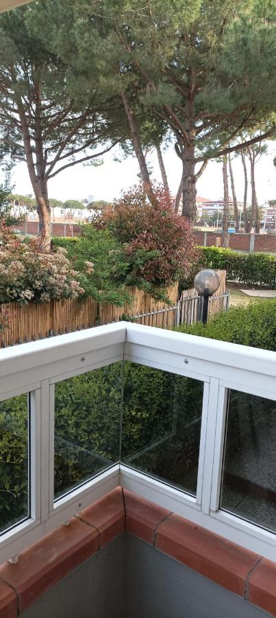 La Casina Di Ale Apartamento Marina Di Carrara Exterior foto