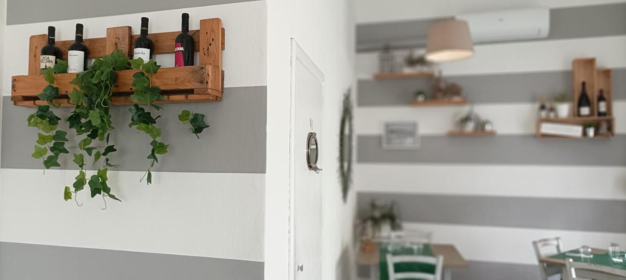 La Casina Di Ale Apartamento Marina Di Carrara Exterior foto
